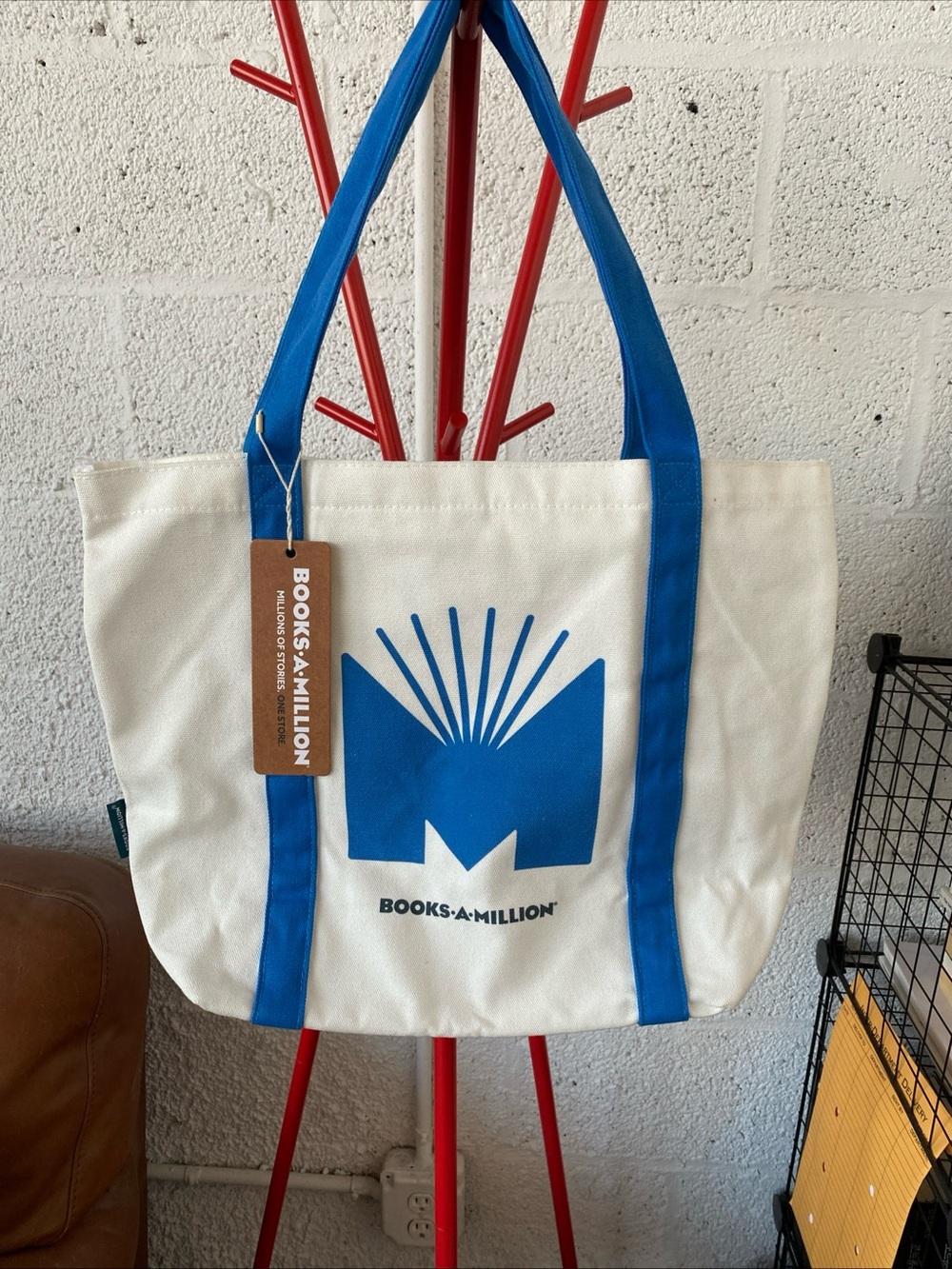 NWT Books-a-Million Tote Bag
